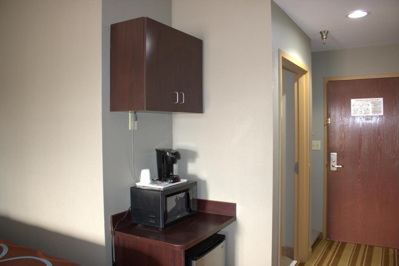 Super 8 By Wyndham Rainsville Exterior photo
