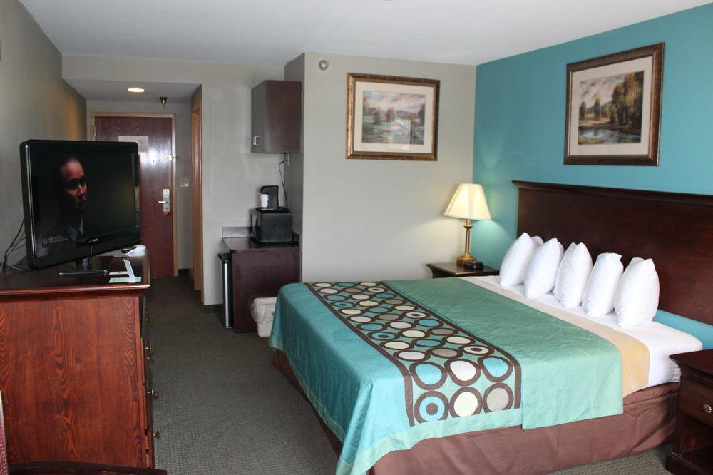 Super 8 By Wyndham Rainsville Exterior photo